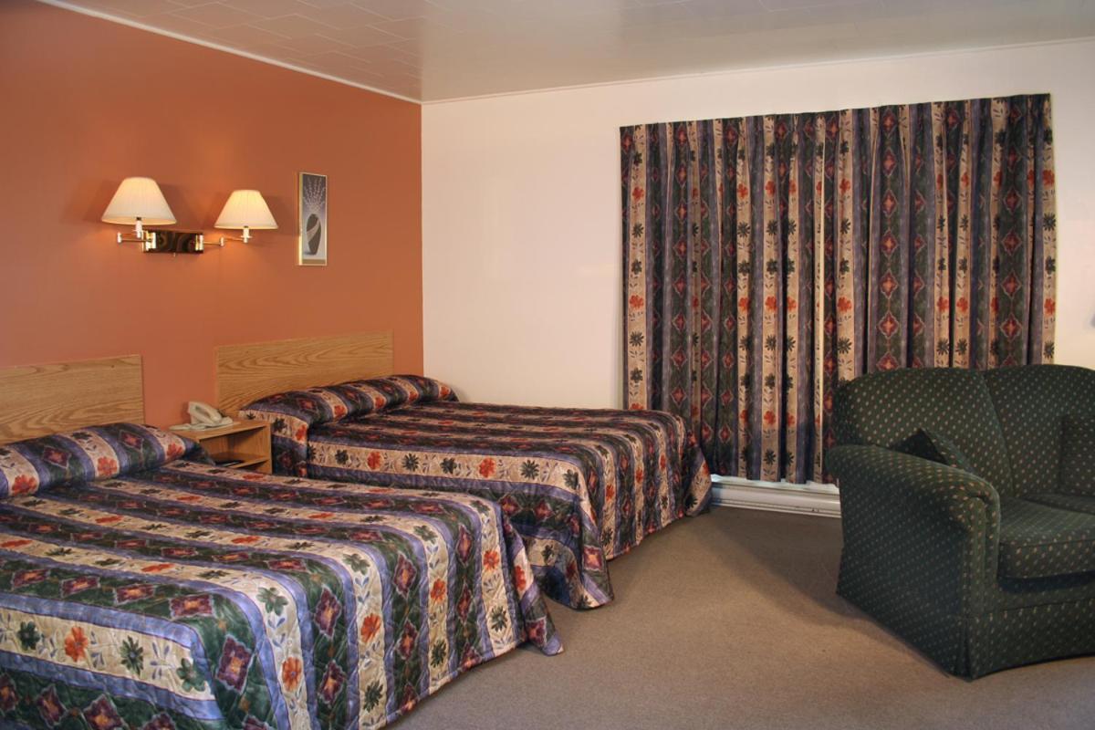 Le Campagnard Hotel Matane Bagian luar foto