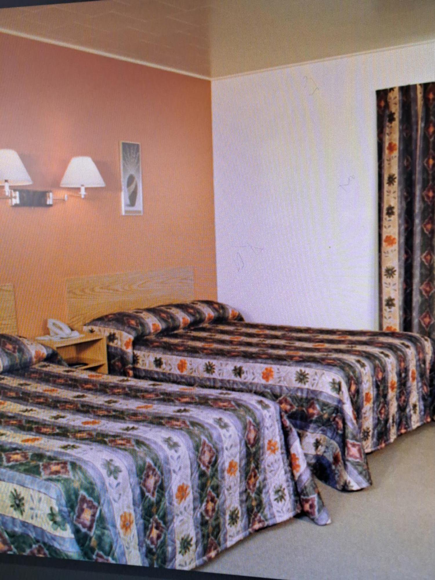 Le Campagnard Hotel Matane Bagian luar foto