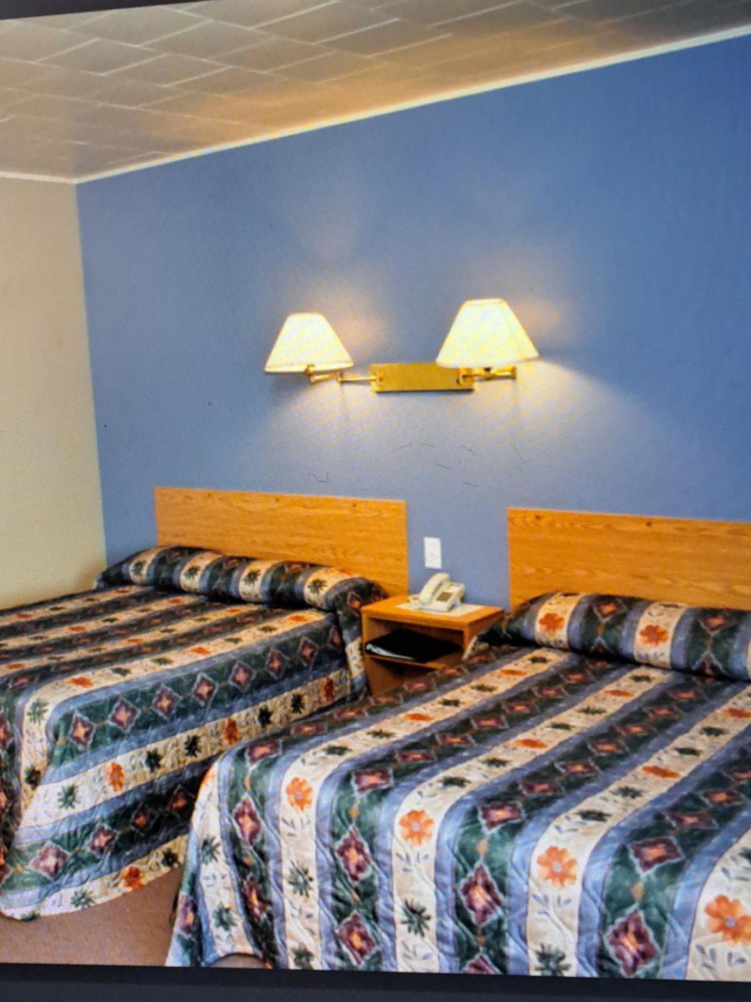 Le Campagnard Hotel Matane Bagian luar foto