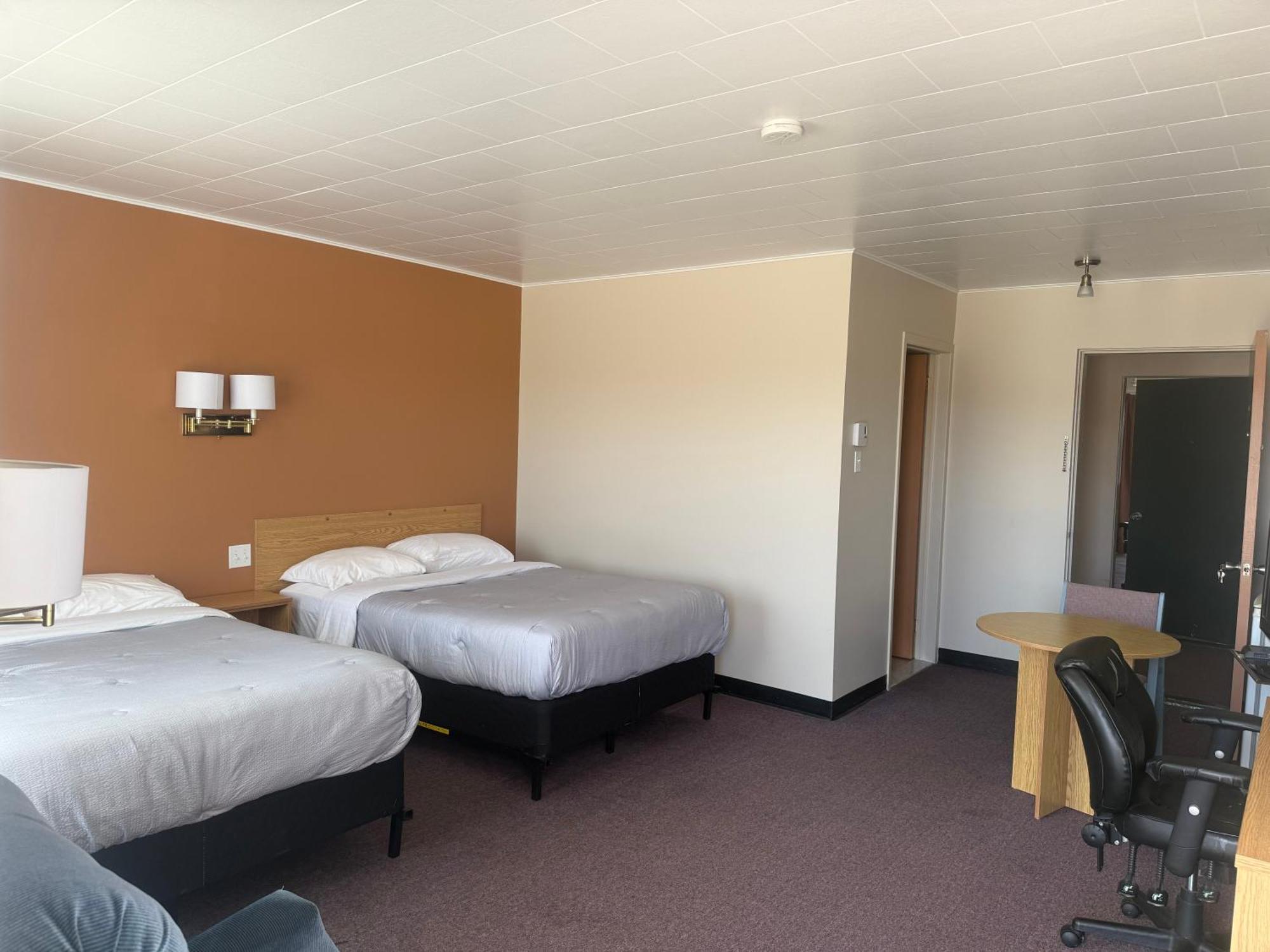 Le Campagnard Hotel Matane Bagian luar foto
